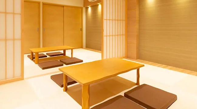 葬儀場への宿泊